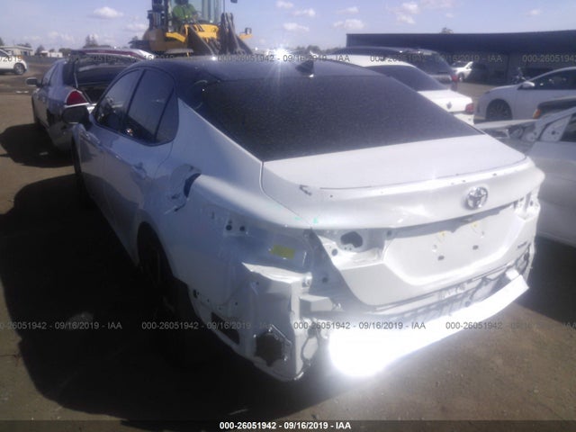 4T1B61HK1KU217678 Toyota CAMRY XSE