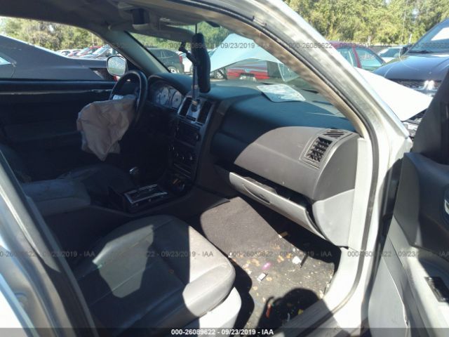 2005 CHRYSLER 300 2C3JA53G05H678164 Photo 4