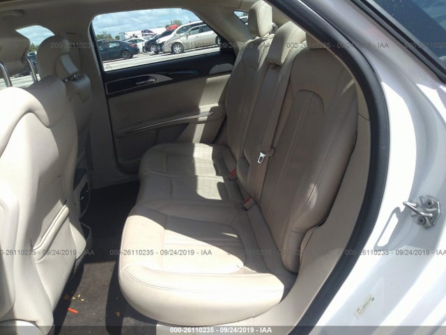 2016 Lincoln MKZ, VIN: 3LN6L2J90GR626650