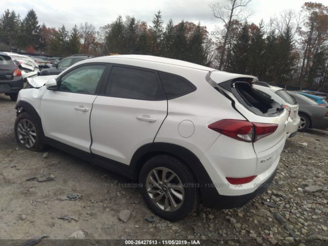 KM8J2CA49JU807348 Hyundai TUCSON SE
