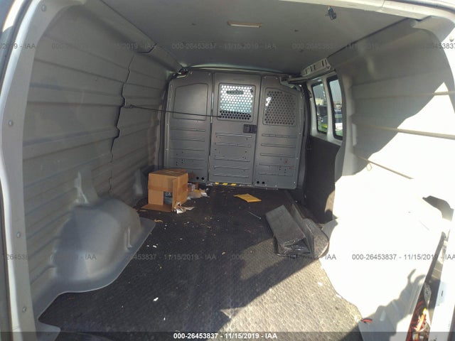 Chevrolet EXPRESS CARGO VAN 2012 1GCSGAF46C1186095 Image 9