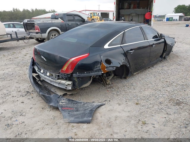 2012 JAGUAR XJ SAJWA2GB6CLV30326 Photo 3