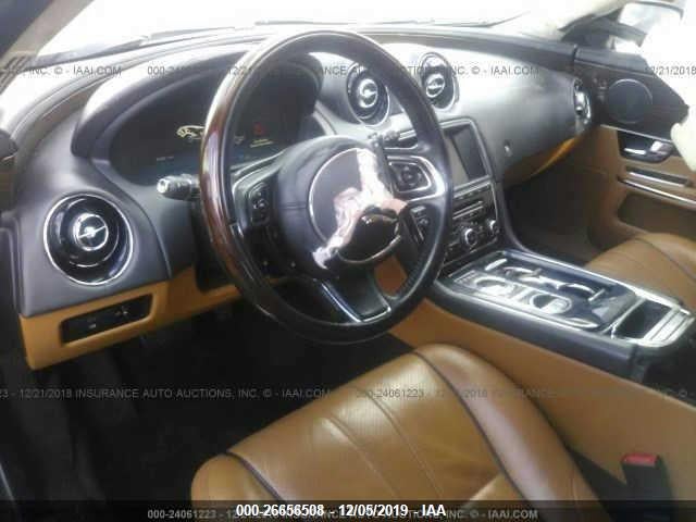 2012 JAGUAR XJ SAJWA2GB6CLV30326 Photo 4