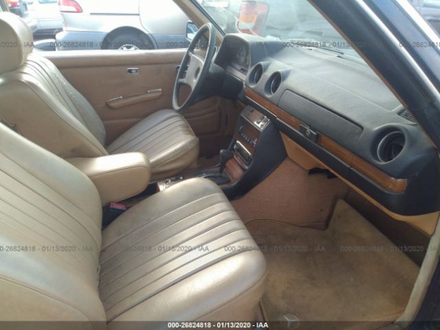 1982 MERCEDES-BENZ 300 WDBAB53A7CB000357 Photo 4