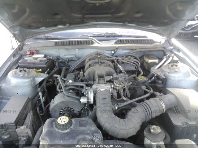 2005 FORD MUSTANG GT VIN: 1ZVHT82H655104298
