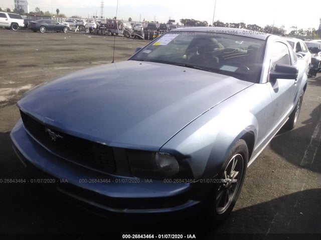 2005 FORD MUSTANG GT VIN: 1ZVHT82H655104298