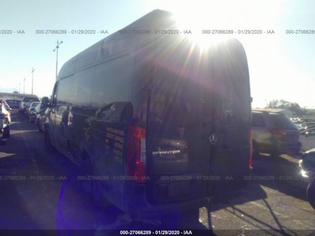 2019 MERCEDES-BENZ SPRINTER 2500 WDZPF1ED1KT015039 Photo 2