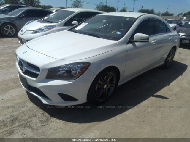 Фото: WDDSJ4EB0FN194182 - 2