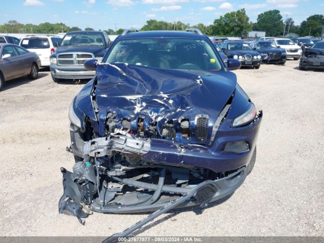 1C4PJMCS0GW163058 Jeep Cherokee Latitude