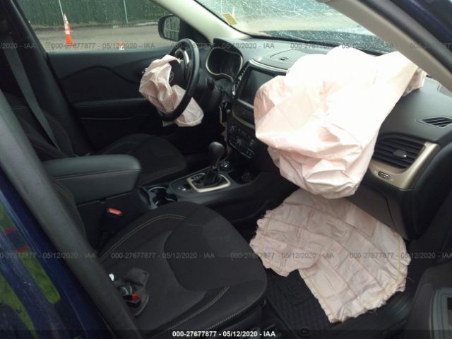 1C4PJMCS0GW163058 Jeep Cherokee Latitude