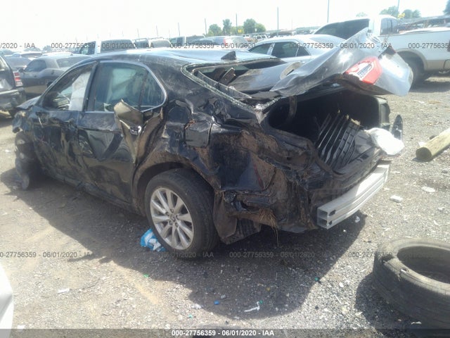 Toyota CAMRY LE 2019 4T1B11HK5KU723075 Image 3