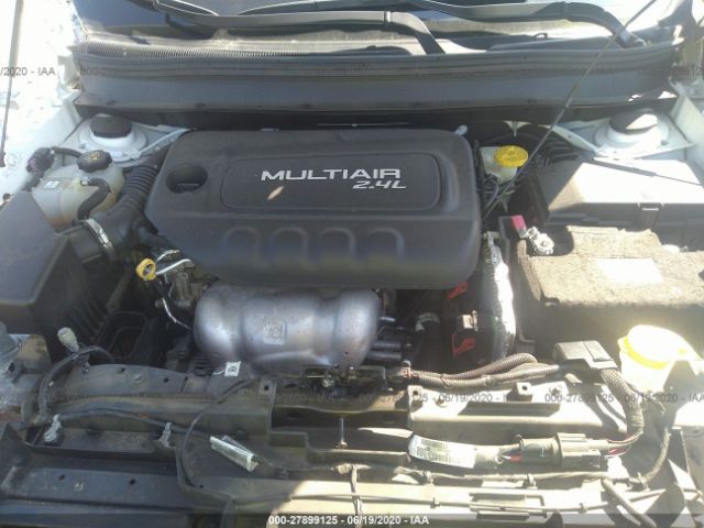 1C4PJLAB8HW559916 Jeep Cherokee Altitude Fwd