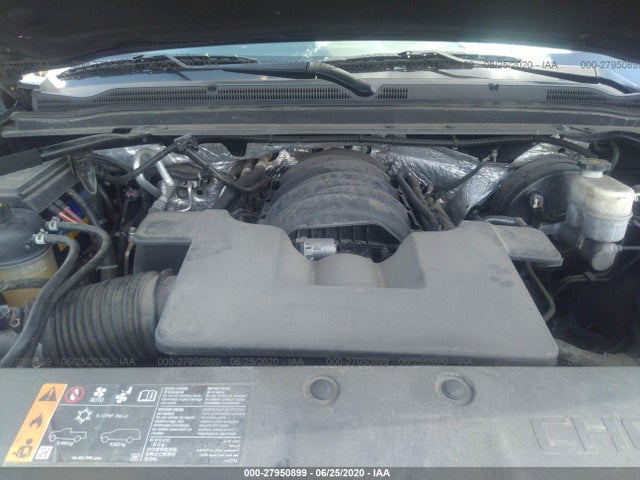 2017 Chevrolet Suburban, VIN: 1GNSKHKC0HR175260