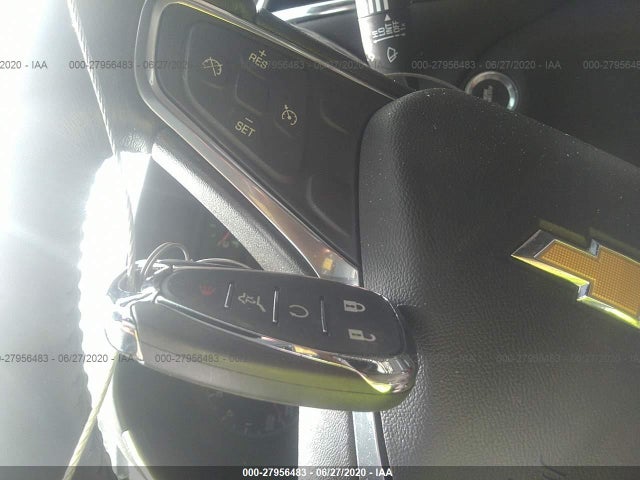 Chevrolet EQUINOX LT 2018 2GNAXJEV2J6124006 Image 11