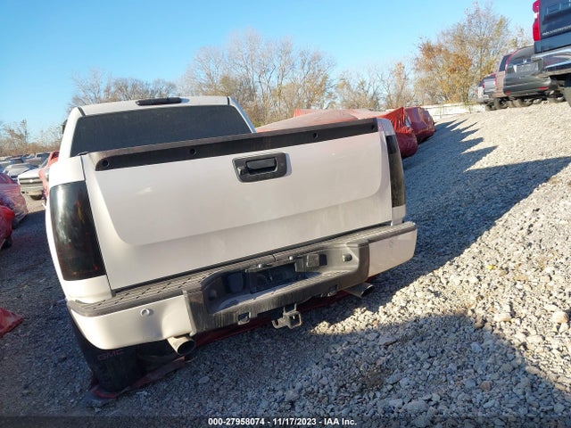 2013 GMC SIERRA 1500 DENALI VIN: 3GTP2XE22DG155288