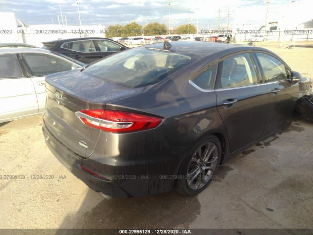 3FA6P0CD4LR151681 2020 FORD FUSION, photo no. 4