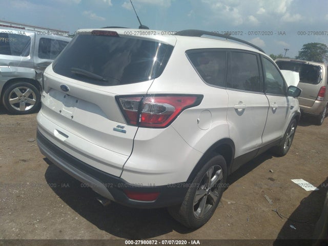 Ford ESCAPE SE 2017 1FMCU9GD9HUB75619 Image 4