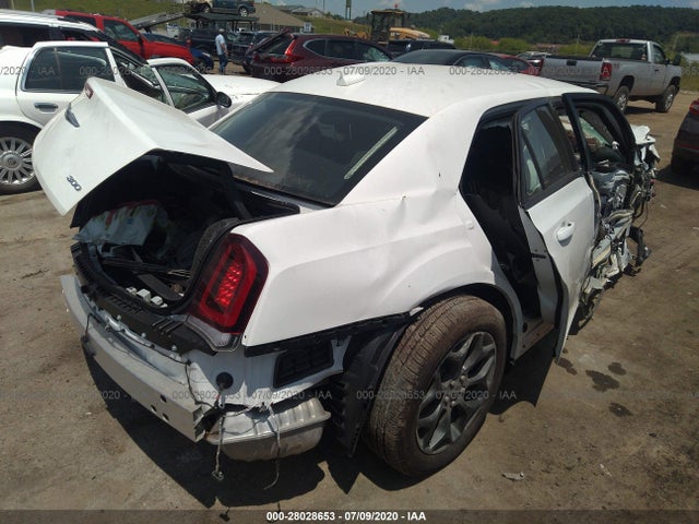 2C3CCARG5KH682631 Chrysler 300 Touring
