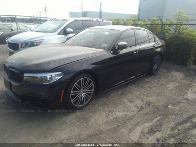 Фото: WBAJE7C55KWW11564