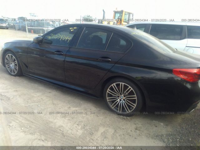 Фото: WBAJE7C55KWW11564