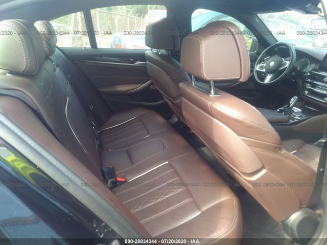 Фото: WBAJE7C55KWW11564