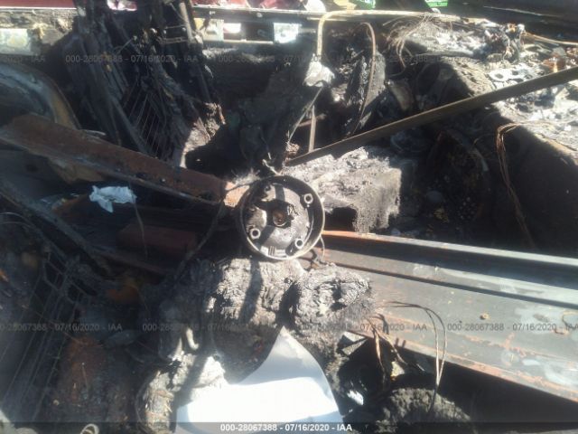 1998 JAGUAR XJ8 SAJHX6249WC820412 Photo 4