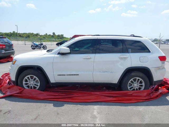 Jeep Grand Cherokee Laredo E 4x2 2018 1C4RJEAG8JC513526 Image 14