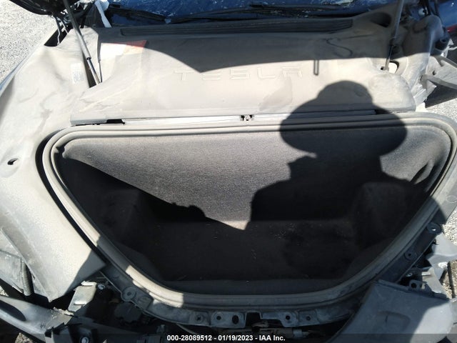 Tesla MODEL S 2018 5YJSA1E22JF281565 Image 11