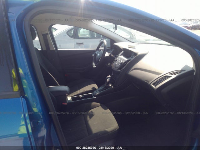 2018 Ford Focus, VIN: 1FADP3F20JL216833