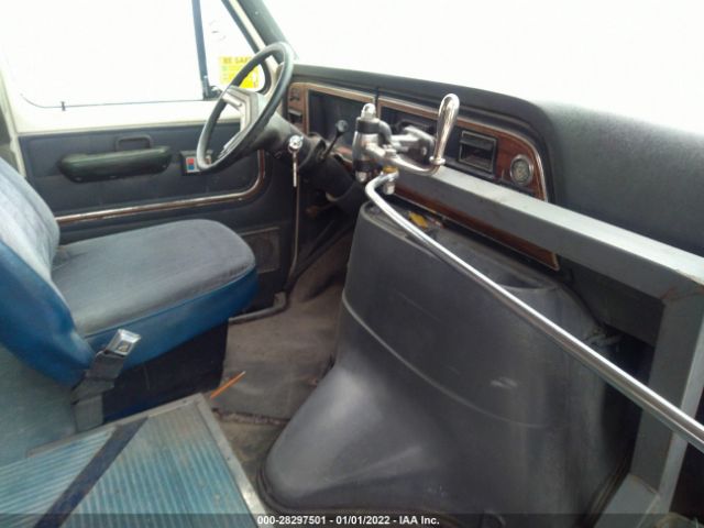 1989 FORD ECONOLINE 1FDKE30G1KHB37179 Photo 4