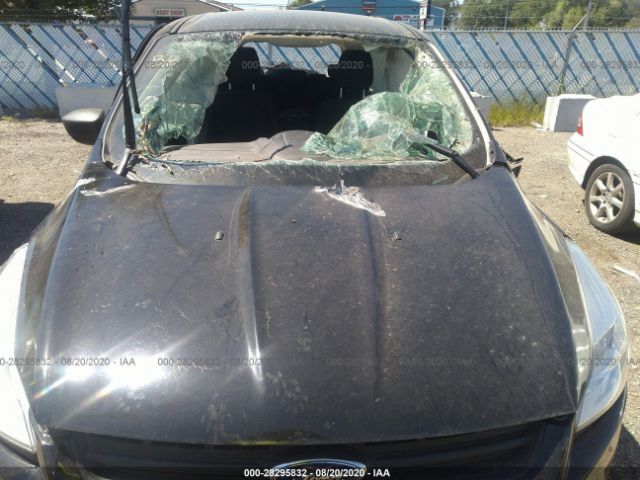 1FMCU0F79GUB67705 Ford ESCAPE S