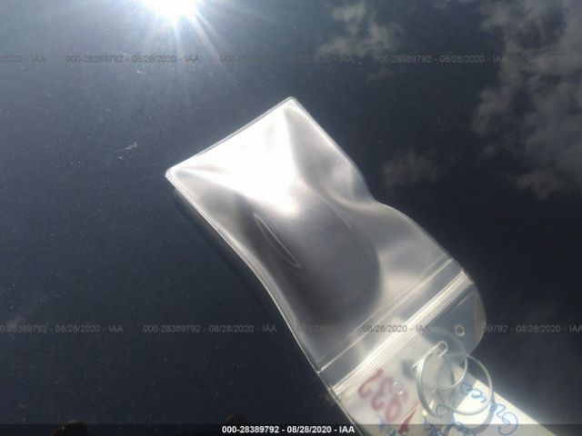 Фото: 5YJSA1E28LF363982 - 11
