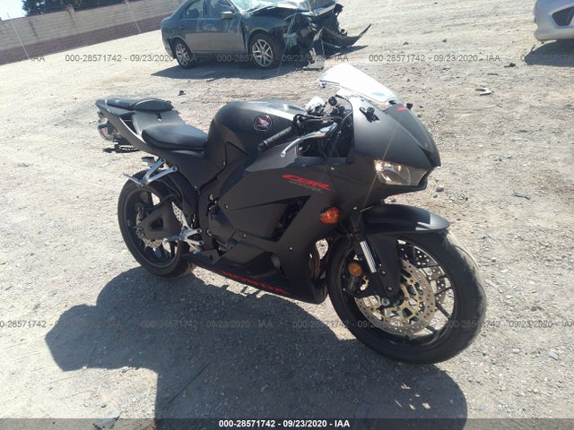 JH2PC40J9LK600103 HONDA CBR600RR Photo 1