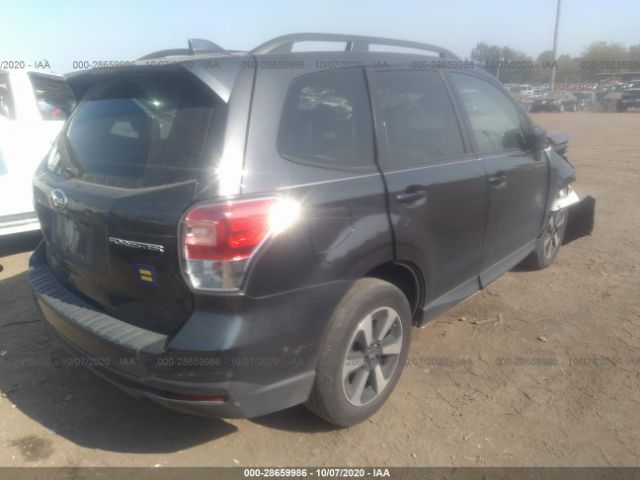 JF2SJAGC6JH582914 Subaru Forester 2018. Фото: 3