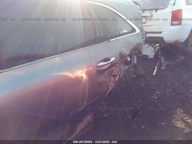 5XYPGDA55KG458108 KIA Sorento Lx V6