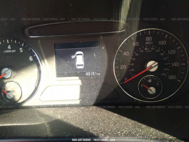 5XYPGDA55KG458108 KIA Sorento Lx V6