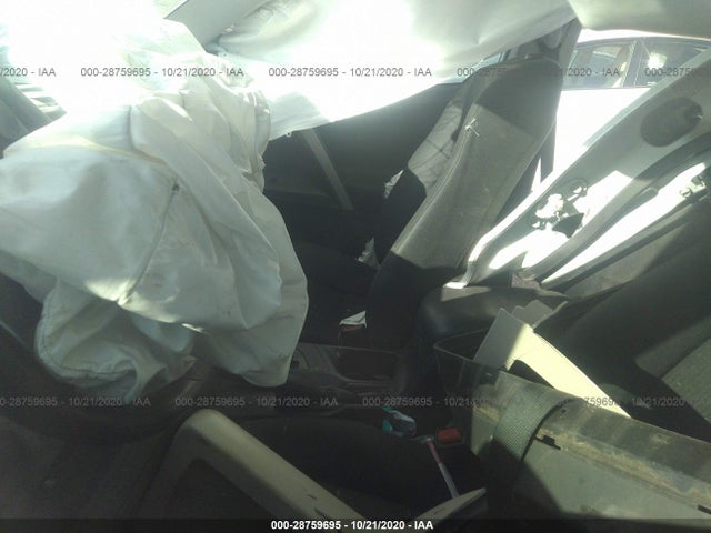 Toyota RAV4 LE 2017 2T3ZFREV6HW315004 Image 5