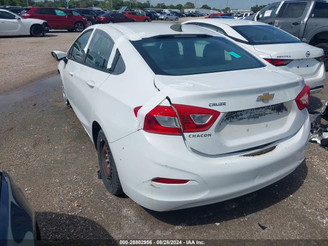 2016 CHEVROLET CRUZE 1G1BC5SM0G7252578 Photo 2