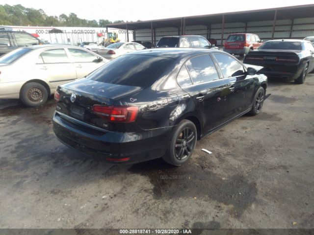 Фото: 3VW2B7AJ5HM248656 - 4