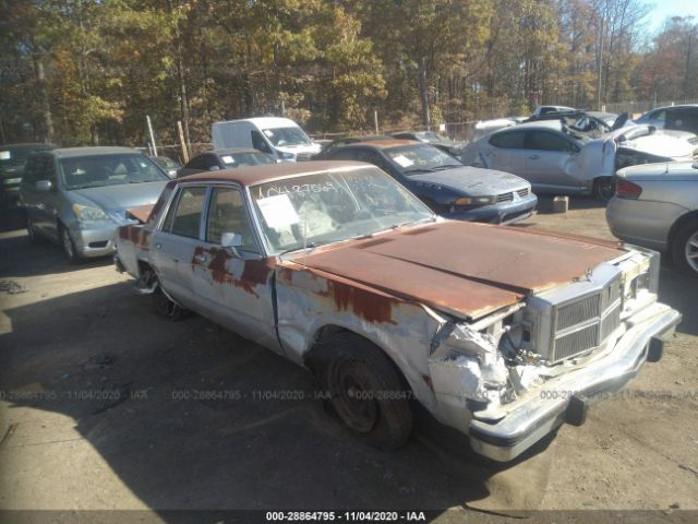 1B3BG56P8JW131733 DODGE DIPLOMAT Photo 1