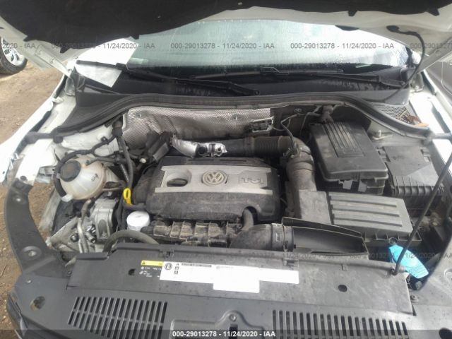 2017 VOLKSWAGEN TIGUAN WVGAV7AX2HK044684 Photo 9
