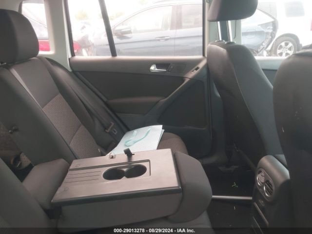 2017 VOLKSWAGEN TIGUAN WVGAV7AX2HK044684 Photo 7
