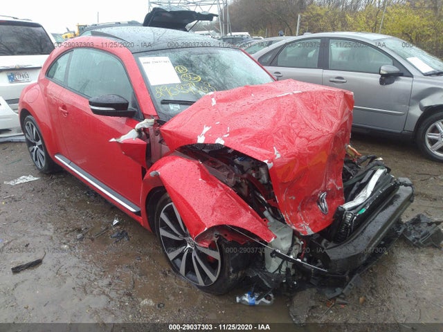 3VWVA7ATXCM638498 VOLKSWAGEN BEETLE Photo 1