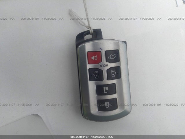 Продажа на аукционе авто 2017 Toyota Sienna Xle Auto Access, vin: 5TDYZ3DCXHS768818, номер лота: 29041197