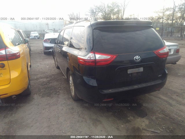 Продажа на аукционе авто 2017 Toyota Sienna Xle Auto Access, vin: 5TDYZ3DCXHS768818, номер лота: 29041197