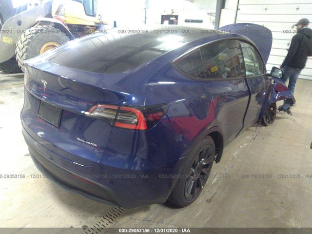 5YJYGDEE3LF037589 Tesla Model Y Long Range
