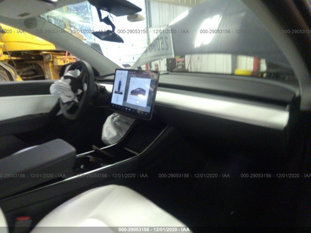 5YJYGDEE3LF037589 Tesla Model Y Long Range