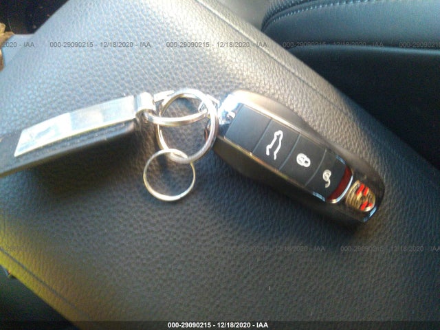 Auction sale of the 2018 PORSCHE MACAN , vin: WP1AB2A51JLB39850, lot number: 29090215