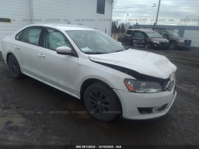 1VWAT7A34EC077387 VOLKSWAGEN PASSAT Photo 1