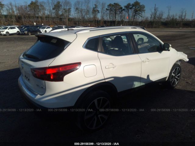 Nissan Rogue Sport 2017 -auction- 3